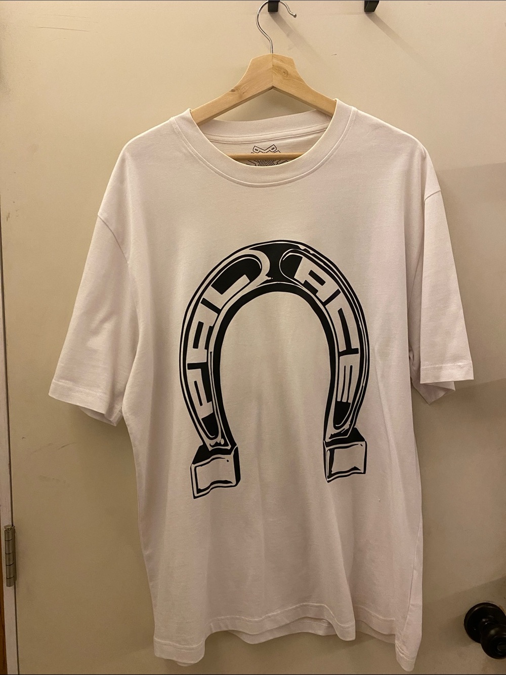 Palace White Graphic Horseshoe Tee